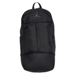 Nike มุมมองด้านหน้าของ Air Jordan Fluid Backpack