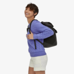Patagonia Ultralight Black Hole® Tote Pack 27L バックパック - 着用時 1